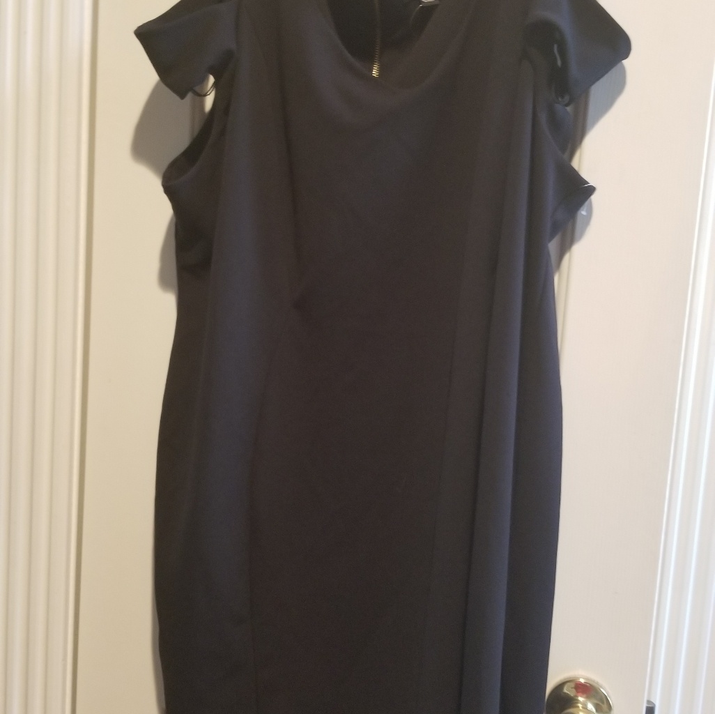 Lovely, Cold Shoulder Dress.